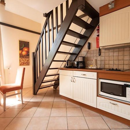 Karma La Residence Normande Connelles Bagian luar foto